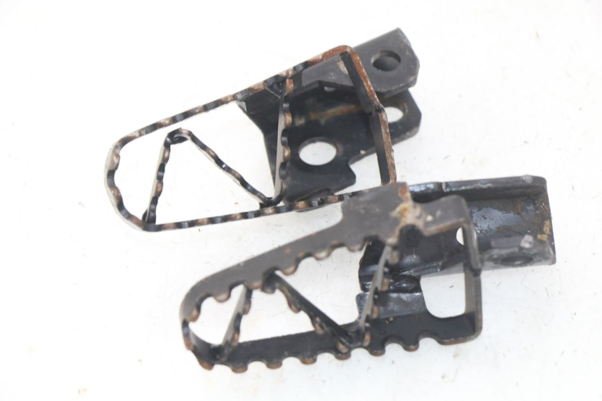 photo de COPPIA PEDANE ANTERIORI MINI MX ROOKIE 125 - Dettaglio del componente