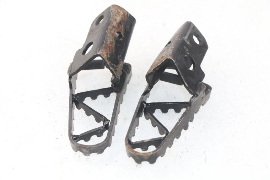 photo de COPPIA PEDANE ANTERIORI MINI MX ROOKIE 125 - Altra angolazione