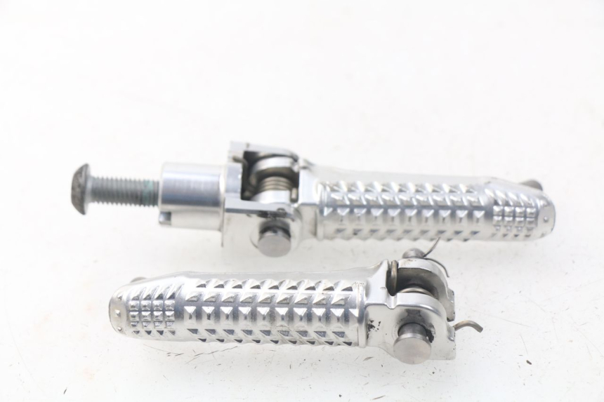 photo de COPPIA PEDANE ANTERIORI BMW S RR ABS S1000RR 1000 (2009 - 2011) - Vista principale