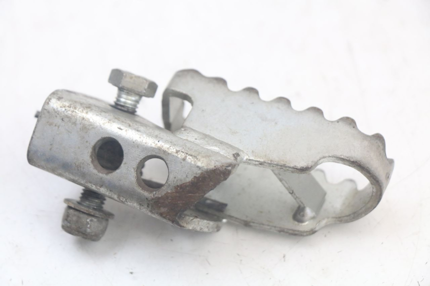 photo de PEDANA ANTERIORE SHERCO SM-R 50 (2013 - 2017) - Stato della superficie e materiale