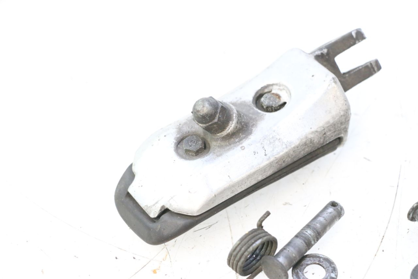 photo de PEDANA ANTERIORE HONDA ST PAN EUROPEAN 1100 (1990 - 2002) - Stato della superficie e materiale