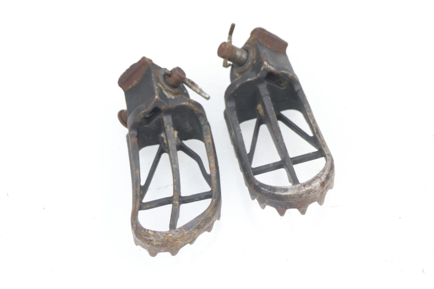 photo de PEDANA ANTERIORE KTM SX 65 (2009 - 2015) - Primo piano tecnico