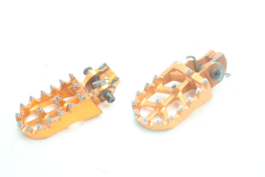 photo de PEDANA ANTERIORE KTM SX 85 (2018 - 2024) - Altra angolazione