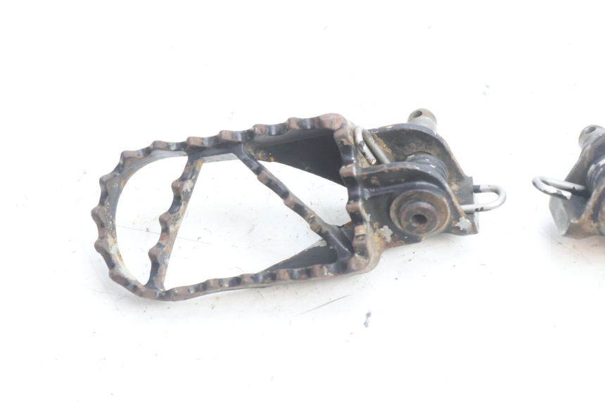 photo de PEDANA ANTERIORE HUSABERG TE 250 (2011 - 2014) - Primo piano tecnico