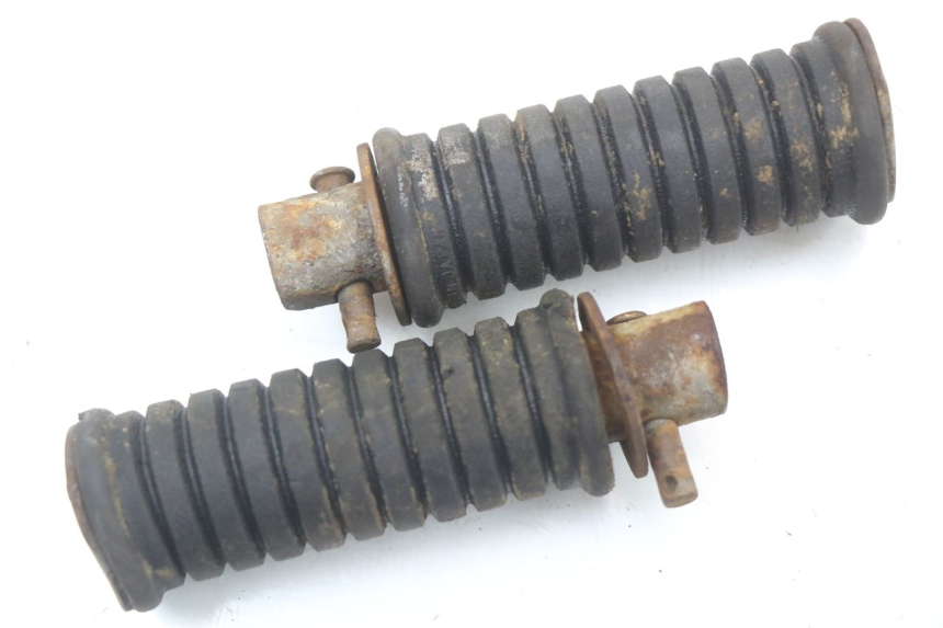 photo de PEDANA ANTERIORE SUZUKI TS X 80 (1984 - 1988) - Altra angolazione