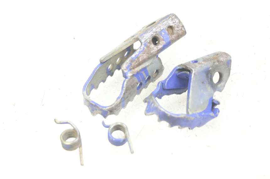 photo de PAIA DI PEDANE ANTERIORI YAMAHA TTR 125 (2000 - 2020) - Zoom sullo stato d'uso