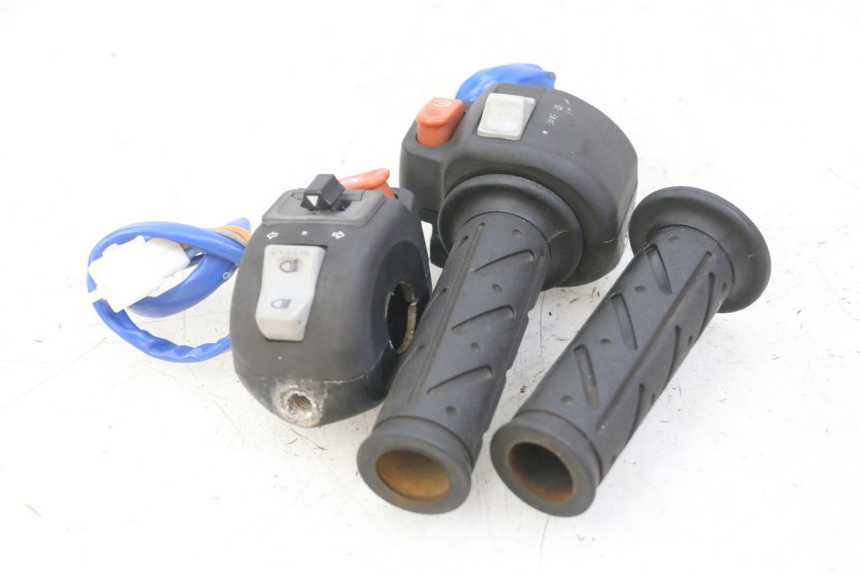 photo de COMMUTATORI KYMCO AGILITY 4T 50 (2005 - 2018) - Altra angolazione