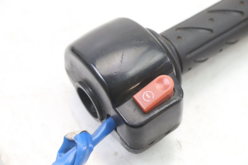 photo de COMMUTATORI KYMCO AGILITY 4T 50 (2018 - 2022) - Marcature e riferimenti originali