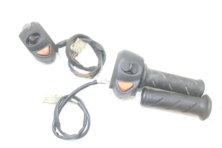 photo de COMMUTATORI PEUGEOT SATELIS COMPRESSOR K15 125 (2006 - 2009) - Vista principale