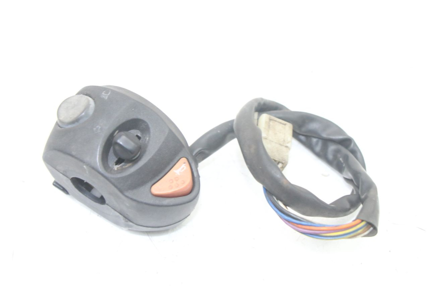 photo de COMMUTATORI PEUGEOT SATELIS COMPRESSOR K15 125 (2006 - 2009) - Zoom sullo stato d'uso