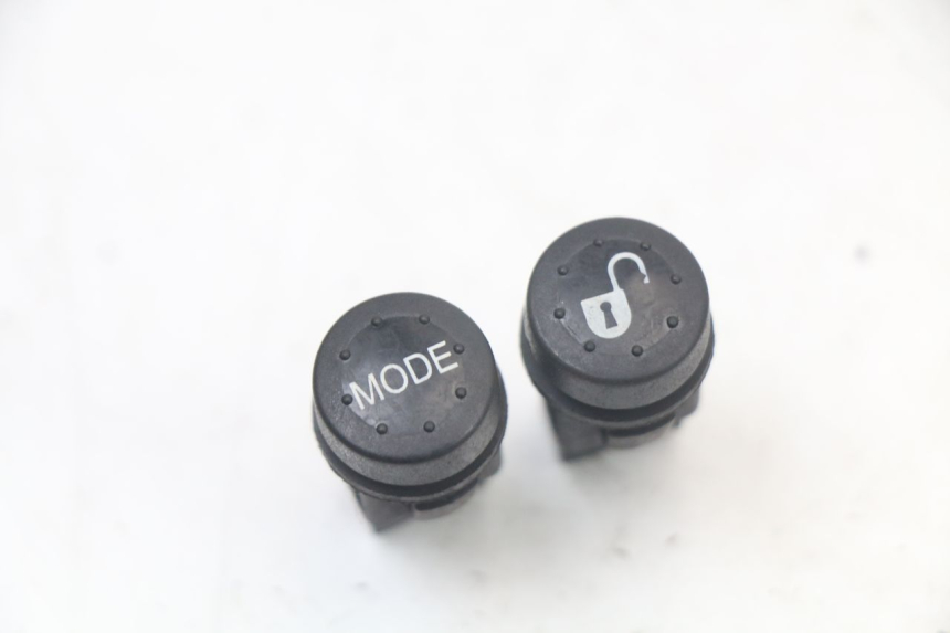 photo de COMMUTATORI PIAGGIO LIBERTY IGET 4T 50 (2021 - 2025) - Vista principale