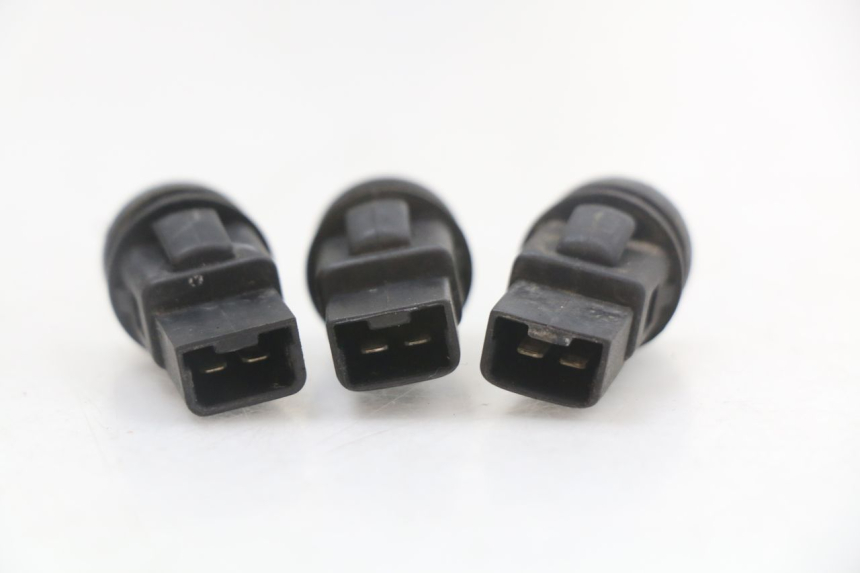 photo de PAIO DI COMANDI GUIDATA PIAGGIO X8 125 (2004 - 2007) - Primo piano tecnico