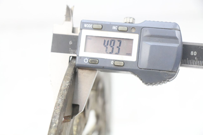 photo de COPPIA DISCHI FRENO ANTERIORI HONDA CBR RR FIREBLADE 900 (1992 - 1994) - Angolazione alternativa