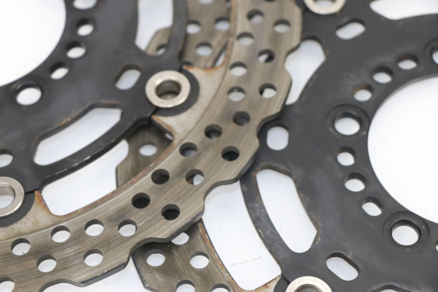 photo de COPPIA DISCO FRENO ANTERIORE KAWASAKI ER-6 ER6 N 650 (2012 - 2016) - Dettagli dei punti di fissaggio