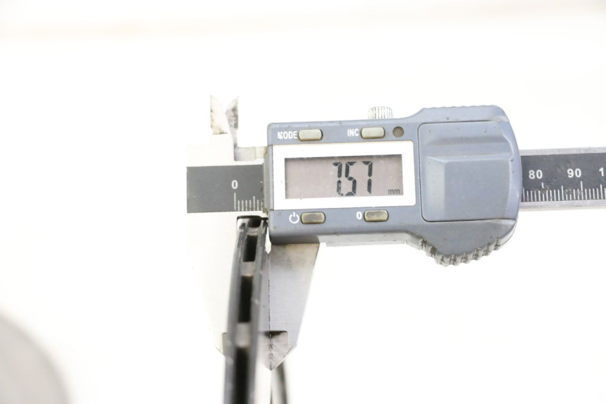 photo de COPPIA DISCO FRENO ANTERIORE YAMAHA FJ 36Y 1100 (1984 - 1985) - Zoom sullo stato d'uso