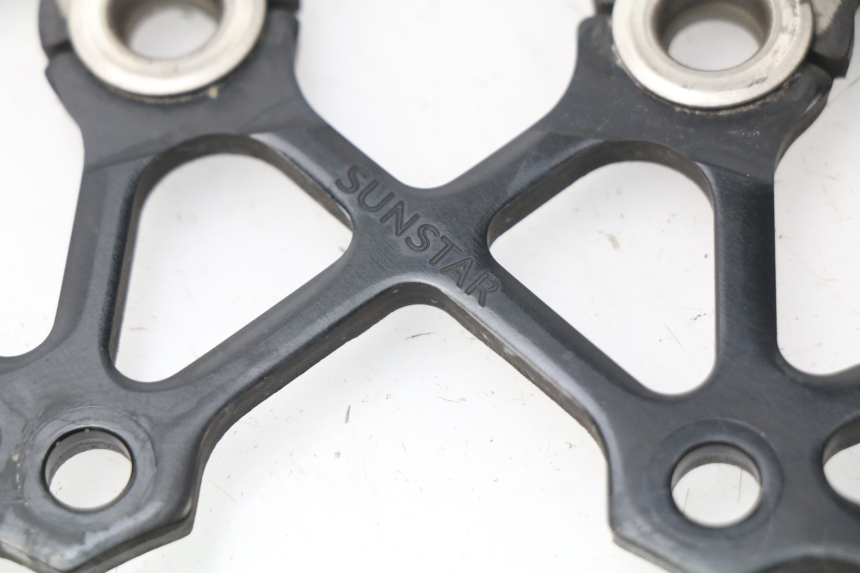 photo de COPPIA DISCO FRENO ANTERIORE SUZUKI GSX-R GSXR K16 1000 (2012 - 2016) - Marcature e riferimenti originali