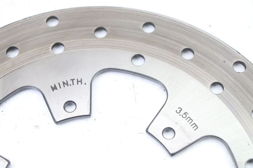 photo de COPPIA DISCHI FRENO ANTERIORI PIAGGIO MP3 500 (2014 - 2017) - Dettagli dei punti di fissaggio