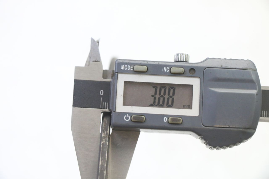 photo de COPPIA DISCO FRENO ANTERIORE PIAGGIO MP3 RL 250 (2006 - 2010) - Stato della superficie e materiale