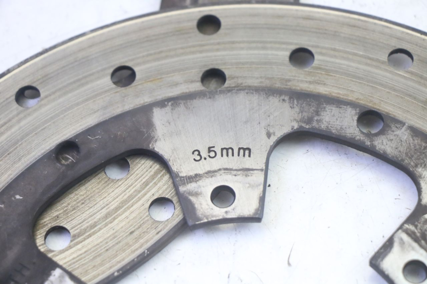 photo de COPPIA DISCO FRENO ANTERIORE PIAGGIO MP3 500 (2016 - 2018) - Dettagli dei punti di fissaggio