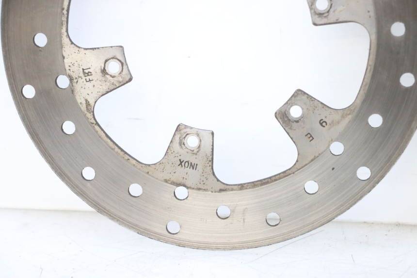 photo de COPPIA DISCO FRENO ANTERIORE PIAGGIO MP3 RL 250 (2006 - 2010) - Zoom sui componenti