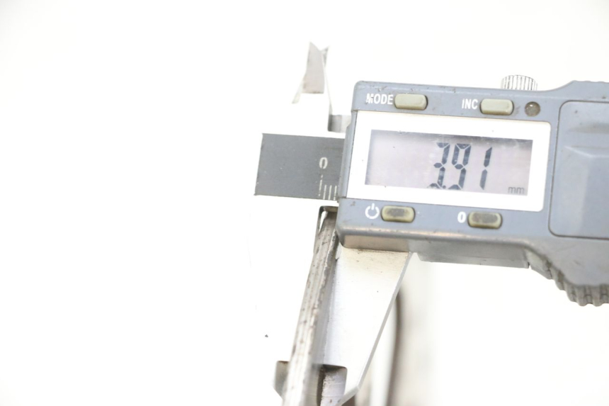 photo de COPPIA DISCO FRENO ANTERIORE PIAGGIO MP3 RL 250 (2006 - 2010) - Zoom sullo stato d'uso