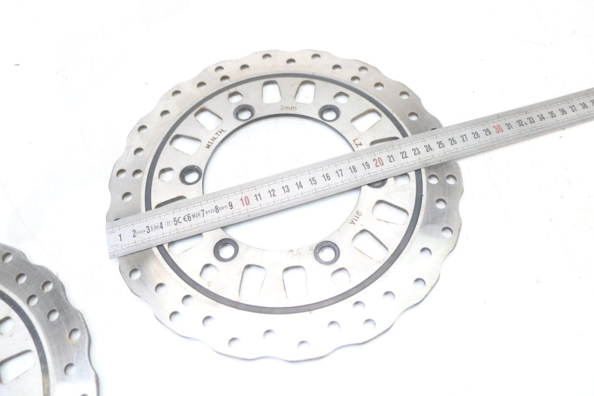 photo de COPPIA DISCO FRENO ANTERIORE REGAL RAPTOR RAXTER 2 125 (2007 - 2015) - Zoom sullo stato d'uso