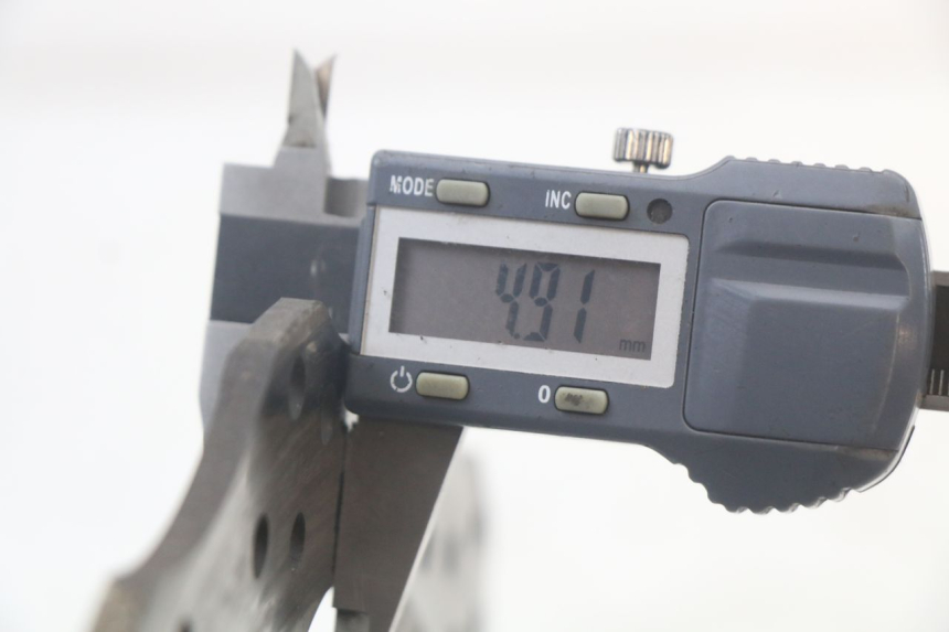 photo de COPPIA DISCHI FRENO ANTERIORI YAMAHA TDM ABS 900 (2002 - 2014) - Stato della superficie e materiale