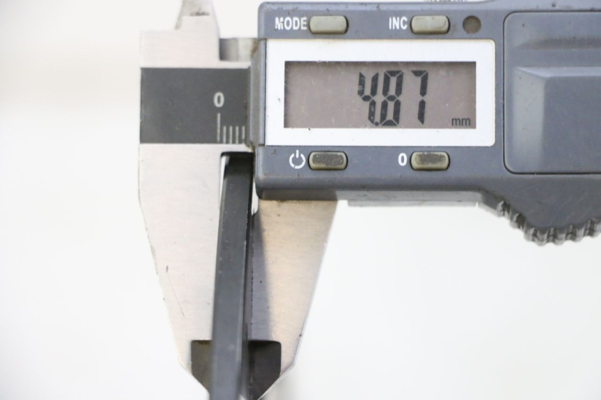 photo de COPPIA DISCHI FRENO ANTERIORI YAMAHA TDM ABS 900 (2002 - 2014) - Primo piano tecnico