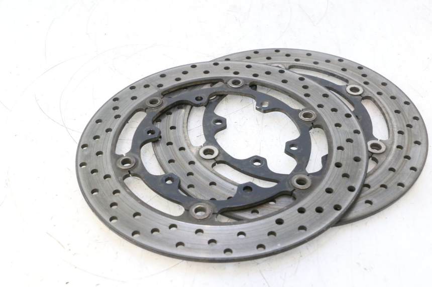 photo de COPPIA DISCO FRENO ANTERIORE YAMAHA TDM ABS 900 (2002 - 2014) - Stato della superficie e materiale