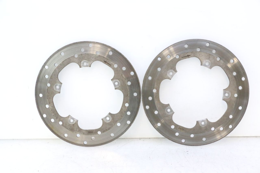 photo de COPPIA DISCHI FRENO ANTERIORI PIAGGIO X9 EVOLUTION 125 (2003 - 2007) - Altra angolazione