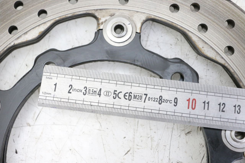 photo de COPPIA DISCO FRENO ANTERIORE YAMAHA TRACER 7 700 (2020 - 2024) - Zoom sullo stato d'uso