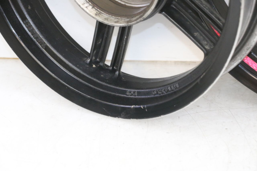 photo de COPPIA CERCHI KYMCO AGILITY 16+ 4T 50 (2018 - 2023) - Altra angolazione