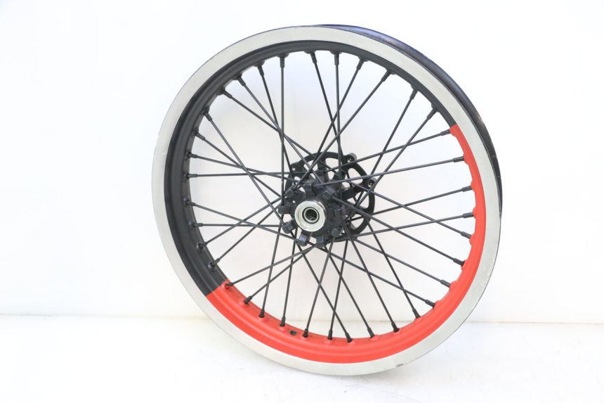 photo de COPPIA CERCHI HM HONDA CRM DERAPAGE RR 50 (2006 - 2017) - Stato della superficie e materiale
