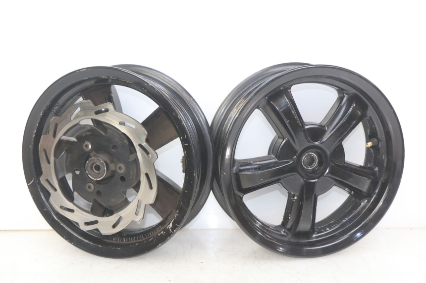 photo de CERCHIO DI COPPIA SYM CROX 4T 50 (2016 - 2023) - Vista principale