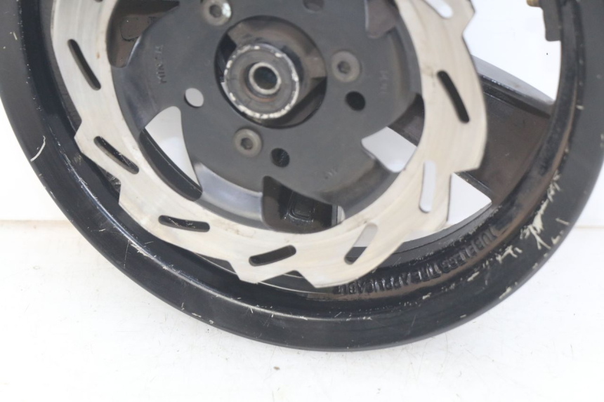 photo de CERCHIO DI COPPIA SYM CROX 4T 50 (2016 - 2023) - Stato della superficie e materiale