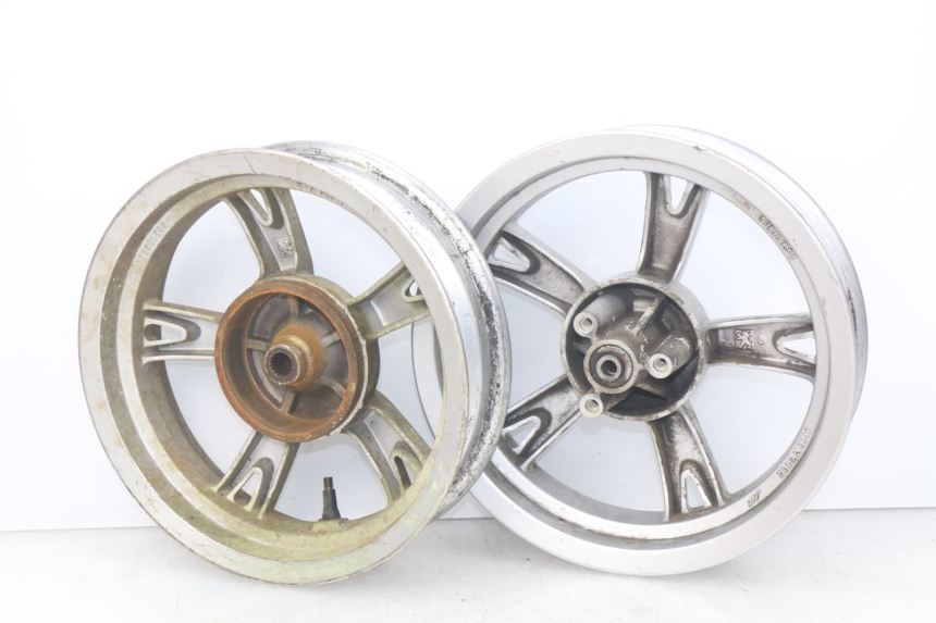 photo de CERCHIO DI COPPIA PEUGEOT KISBEE 4T 50 (2010 - 2017) - Stato della superficie e materiale