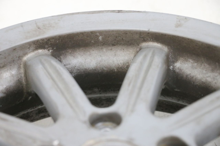 photo de COPPIA CERCHI PIAGGIO MP3 RL 250 (2006 - 2010) - Dettagli dei punti di fissaggio