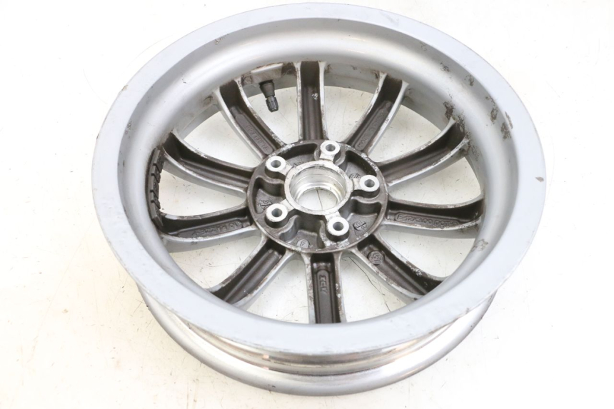 photo de COPPIA CERCHI PIAGGIO MP3 RL 250 (2006 - 2010) - Caratteristiche distintive