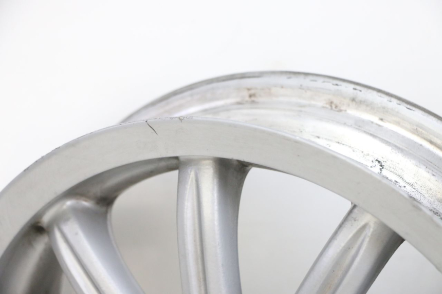 photo de COPPIA CERCHI PIAGGIO MP3 RL 250 (2006 - 2010) - Dettagli dei punti di fissaggio