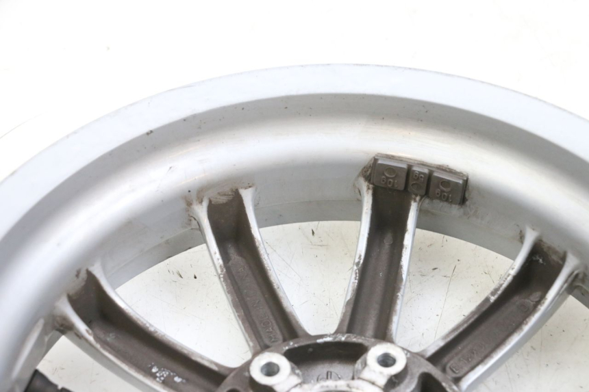 photo de COPPIA CERCHI PIAGGIO MP3 RL 250 (2006 - 2010) - Stato della superficie e materiale