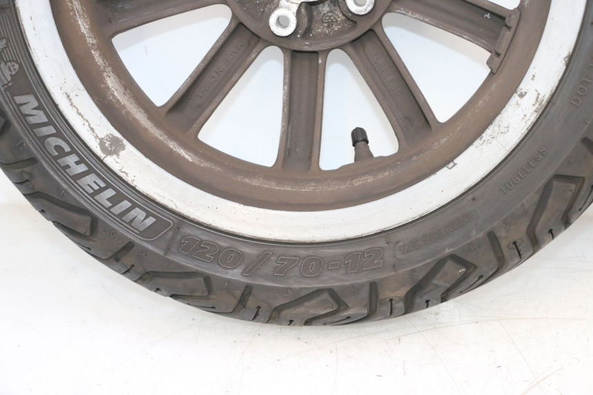 photo de COPPIA CERCHI PIAGGIO MP3 RL 250 (2006 - 2010) - Zoom sui componenti