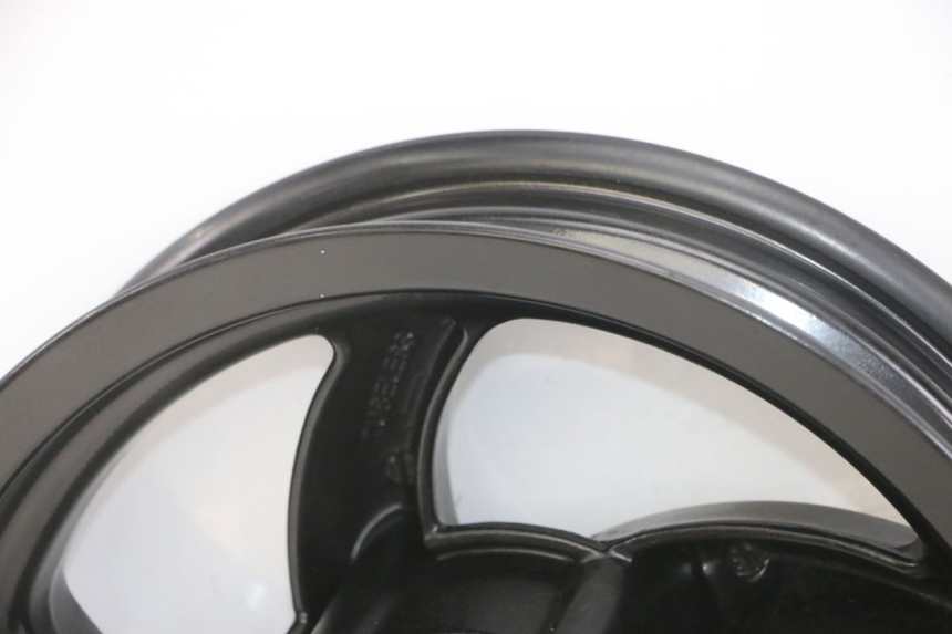 photo de COPPIA CERCHI PIAGGIO NEW TYPHOON 50 (2018 - 2021) - Primo piano ad alta risoluzione