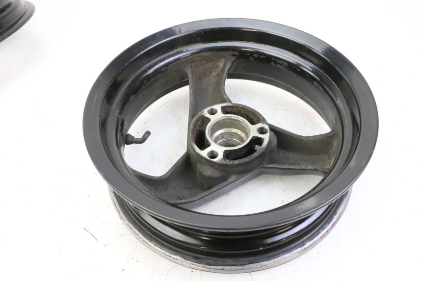 photo de COPPIA CERCHI PEUGEOT ELYSTAR 50 (2002 - 2014) - Dettagli dei punti di fissaggio