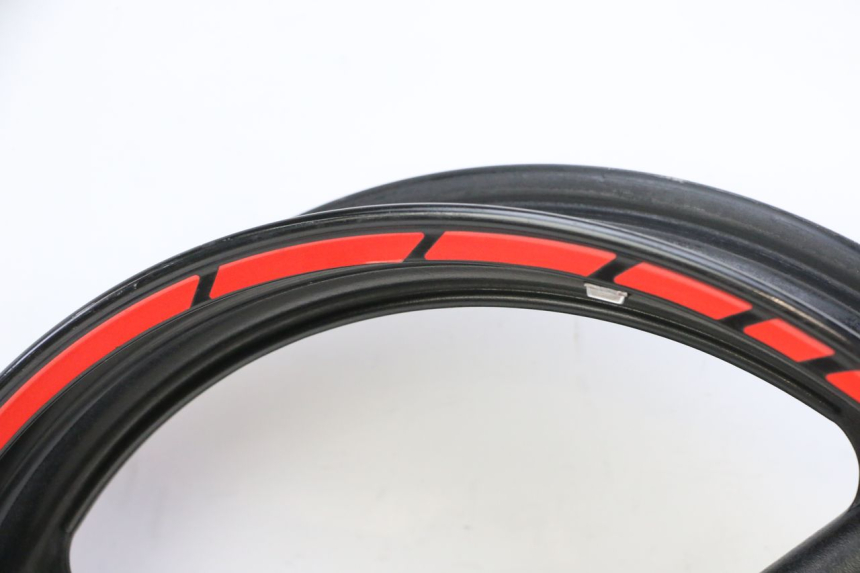 photo de COPPIA CERCHI SUZUKI SV S 650 (2003 - 2009) - Marcature e riferimenti originali