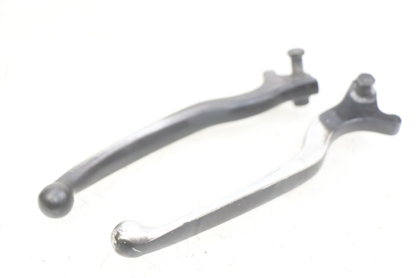 photo de COPPIA LEVA FRENO PIAGGIO XEVO - X EVO 125 (2007 - 2017) - Zoom sullo stato d'uso