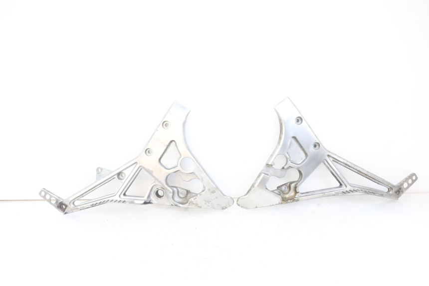 photo de COPPIA DI PIASTRE PER PEDANE ANTERIORI YAMAHA FJ 3CX 1200 (1986 - 1996) - Vista principale