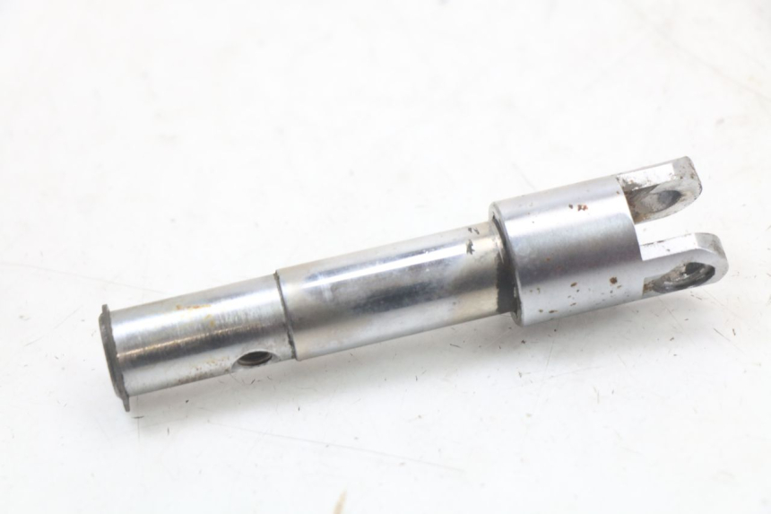 photo de PEDANA ANTERIORE SUPPORTO HARLEY DAVIDSON SPORTSTER XL CUSTOM 883 (1999 - 2006) - Stato della superficie e materiale