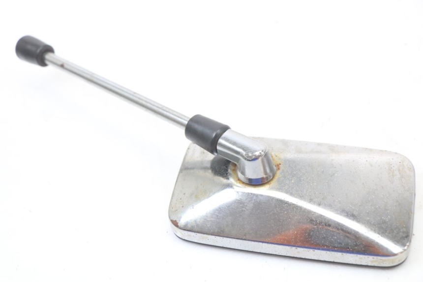 photo de SPECCHI SUZUKI GN 125 (1997 - 2000) - Dettagli dei punti di fissaggio