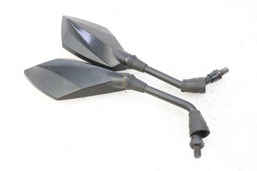 photo de SPECCHI SUZUKI GS GSE 500 (2001 - 2003) - Zoom sullo stato d'uso