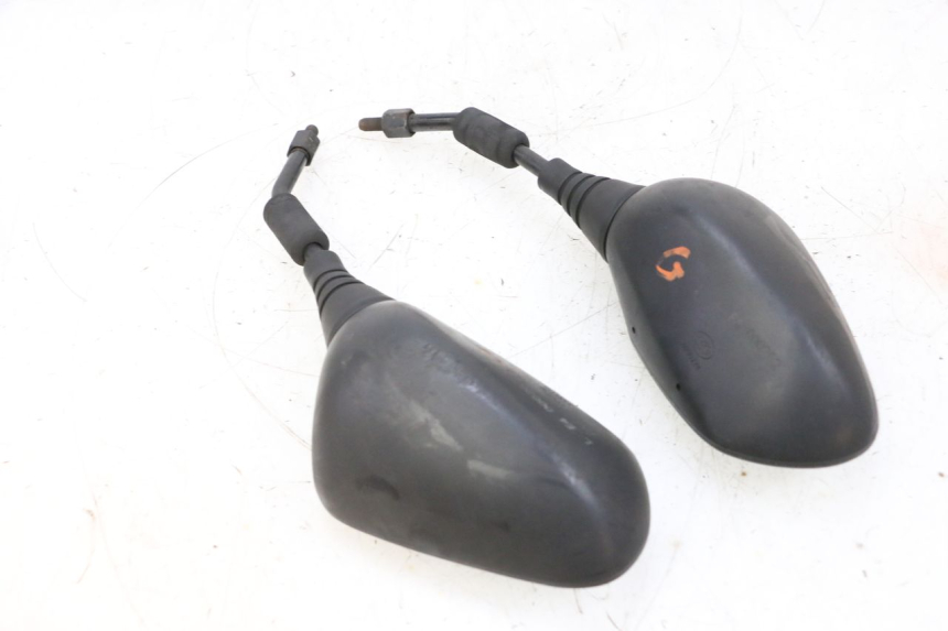 photo de SPECCHI JM MOTORS SANTANA 50 (2014 - 2023) - Primo piano tecnico